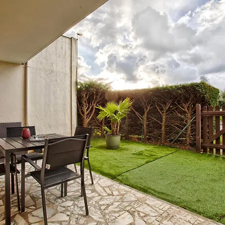 - Wifi & Jardin - A 200m Apartment Cabourg